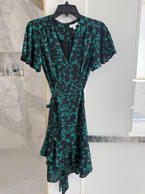 Topshop Women's Green Floral Wrap Dress